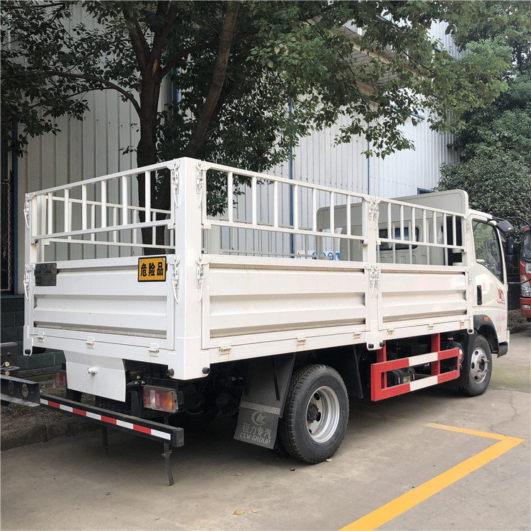 Tipo 5 carico reale del combustibile diesel del camion 5000kg di Ton Small Lorry Truck Cargo