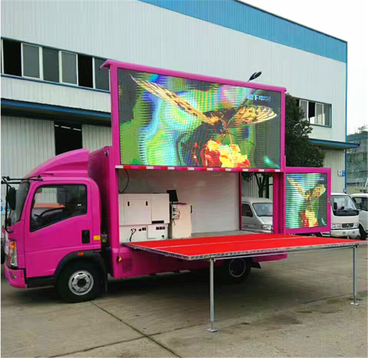 Тележка P8 4x2 цифров СИД 120HP мобильная рекламируя с этапом