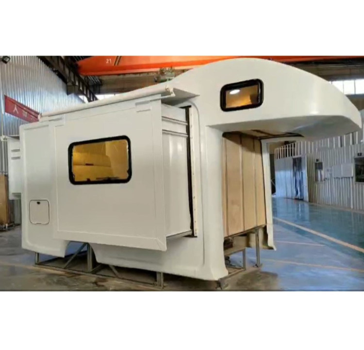 RV 박스를 모은 주문 제작된 하얀 야영자 쉘 본체 고급 장식은 증가했습니다