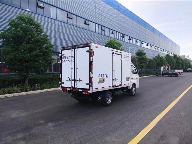 Polyurethan-Kühlschrank-Kasten-LKW 115km/H 1,5 Ton Ice Cream Freezer Truck