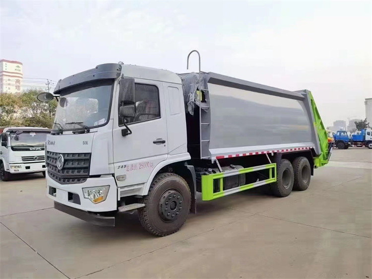 작은 쓰레기 트럭 6개 쓰레기 수집 쓰레기 트럭 1개의 예비 타이어 기어 박스 1개의 역기어