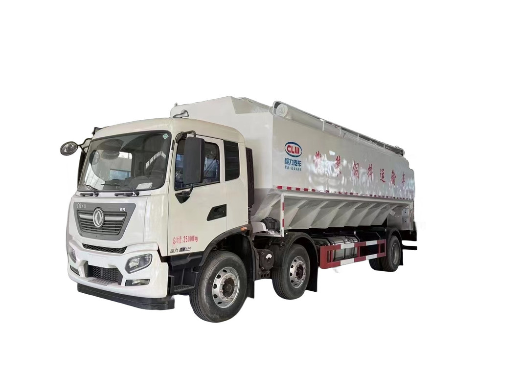 무중량 동물용 사료 수양 탱크 운송 트럭 7.00-16 타이어 232/315 kW / hp