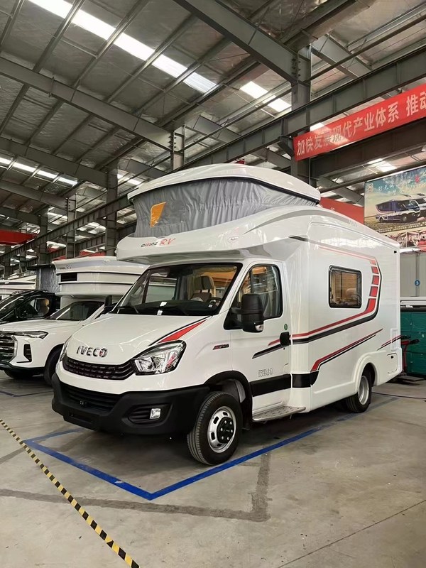 하이 호스 파워 트럭 침대 캠퍼 OE NO. CLW 휠 베이스 3360 mm 캠핑 캐러밴