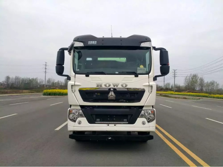 6*4 드라이브 형태 트럭 믹서 3825 1350 mm 휠 베이스와 336 hp의 힘