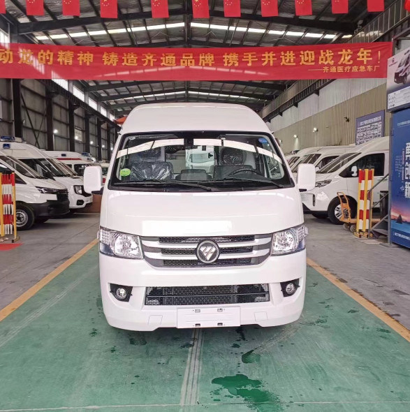 Ambulance de marque japonaise 14/12 ° Angle d'approche/départ 4x2 Véhicule Voiture d'urgence pour les situations critiques