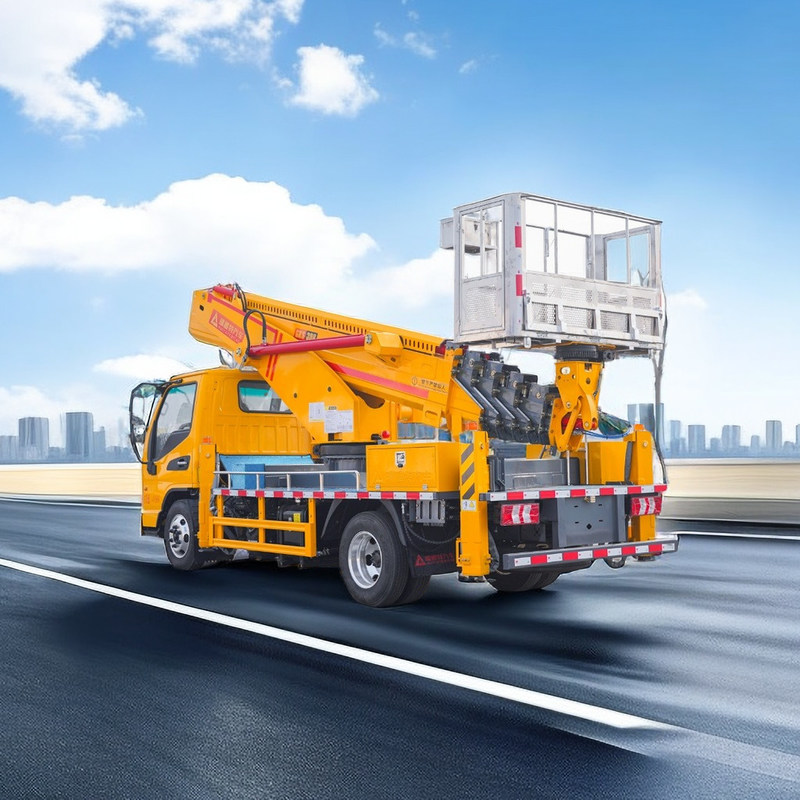 이수즈 85KW 에어리얼 워킹 트럭 버킷 트럭 200kg 로드 5 스피드 수동 육각형 지브 스트로브 라이트