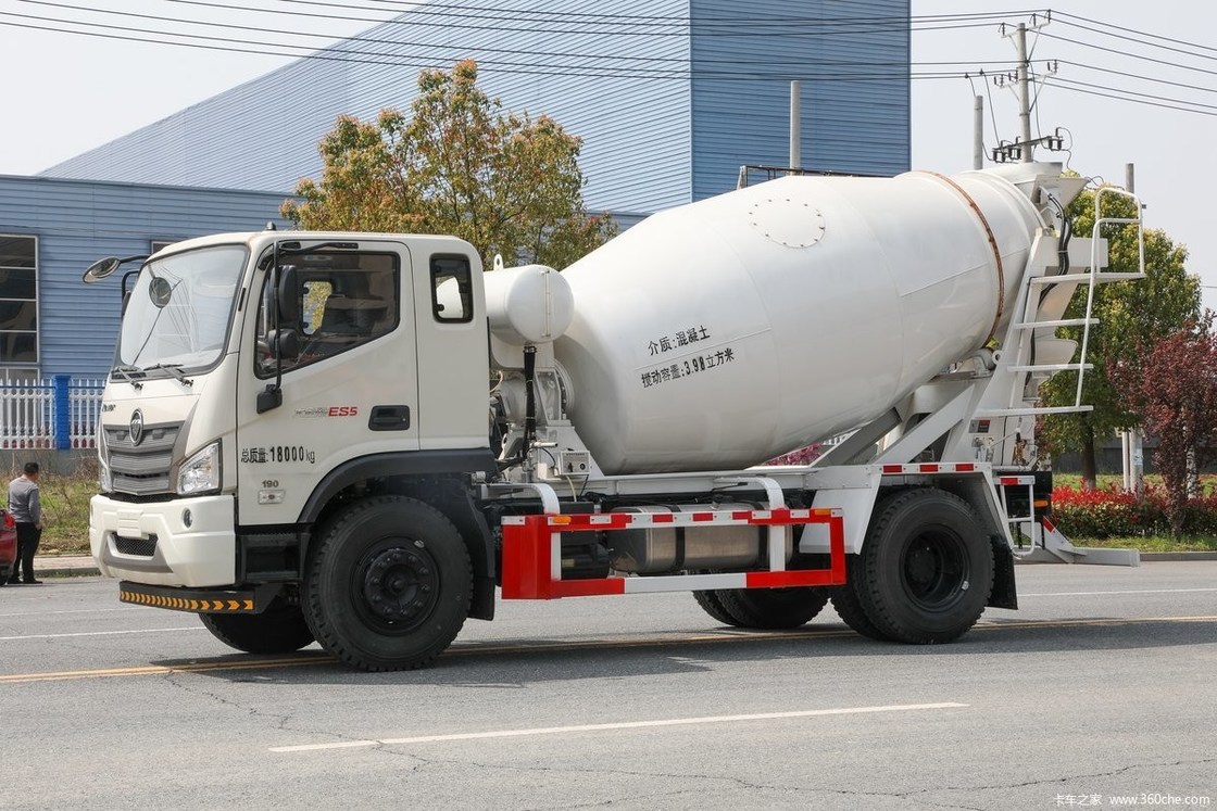 유로 3 포튼 소형 3m3 콘크리트 믹서 트럭 83 최대 속도 (km/h) 트럭 믹서 트럭