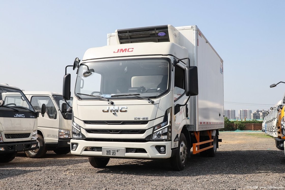 유명한 JMC 가벼운 냉동 트럭 4x2 냉동 식품 운송 트럭 판매