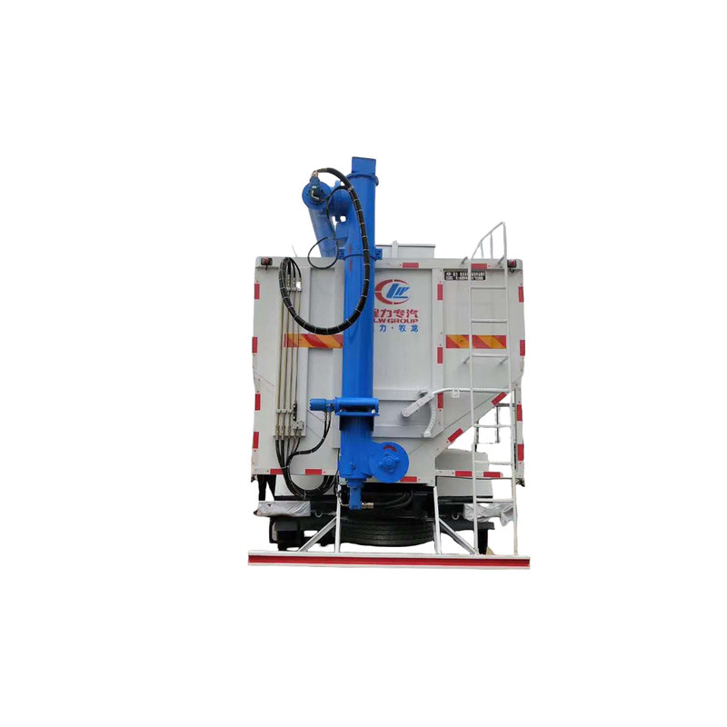 동펜식품 운송 트럭 7700*2500*3550mm 유로 5 덩어리 사료 배포 트럭