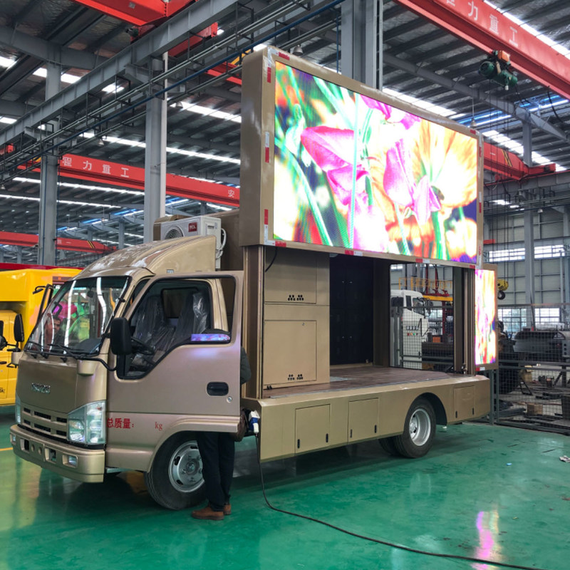 Isuzu 4×2 P6 Digital LED Billboard Truck 192*192mm 3 стороны Высокая яркость