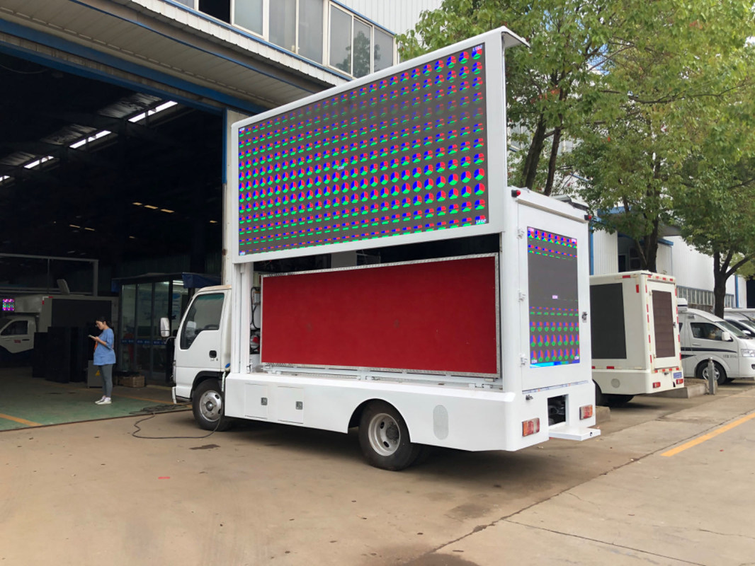 Isuzu 4*2 Euro 5 Led Display Box Lkw Mobil Led Bildschirm Billboard Lkw Werbung Led Lkw zum Verkauf