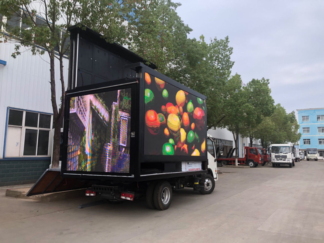 빌보드 광고가 있는 미니 트럭 야외 포톤 타르파울린 LED 모바일 광고 박스 트럭