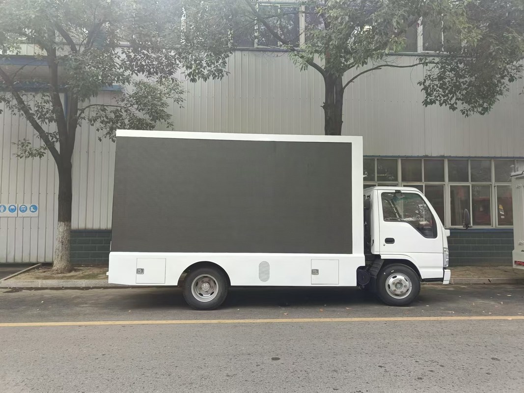 Full Color P5 P6 Mobile LED Billboard Trucks Isuzu mobile digitale Plakatfahrzeug